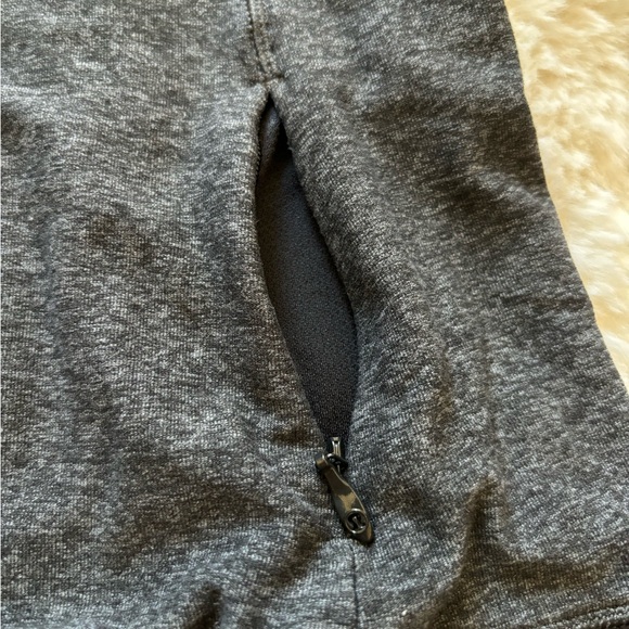 Lululemon It's Rulu Run Long Sleeve Shirt, Heathered Graphite Grey/Black, 4 - Picture 3 of 7